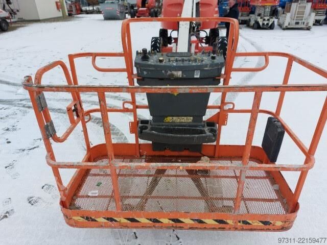 Teleskopická plošina JLG 460SJ