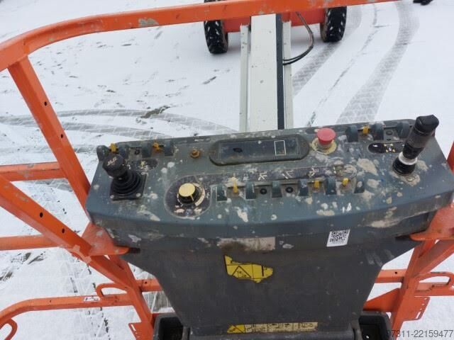 Teleskopická plošina JLG 460SJ