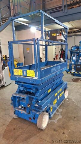 Elevador de tesoura SkyJack SJIII 3219