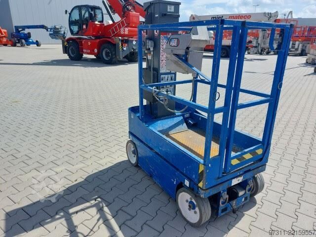 Plataforma elevatória SkyJack SJ12