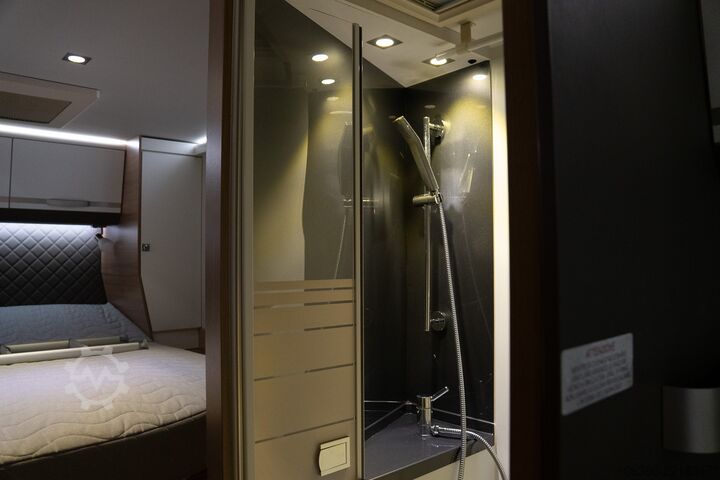 ADRIA MATRIX M 670 SC YARI ENTEGRE İKİNCİ EL ADRIA MATRIX M 670 SC
