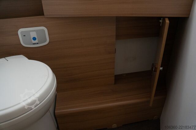 ADRIA MATRIX M 670 SC YARI ENTEGRE İKİNCİ EL ADRIA MATRIX M 670 SC