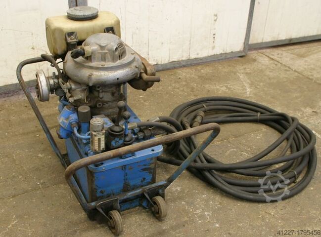Hydraulic pump with gasoline engine Hawe R60B