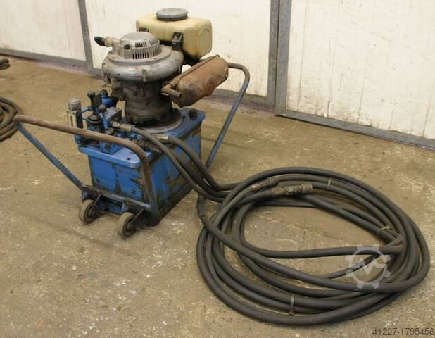 Hydraulic pump with gasoline engine Hawe R60B