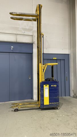 Hoogheffende truck Stöcklin EFI 1600