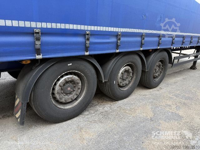 Öppen semitrailer med kapell Schwarzmüller Curtainsider Standard