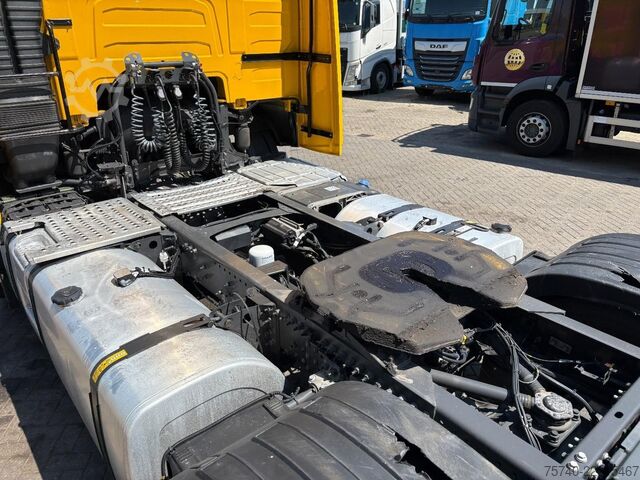 Estándar-SZM Volvo FH 460 + euro 6 + 5x in stock + spoiler