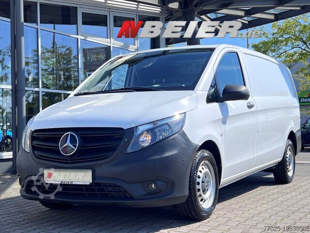 Panelbil lång Mercedes-Benz Vito