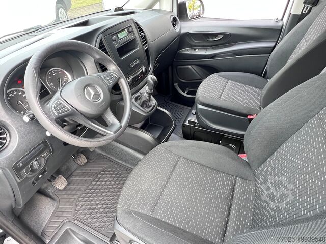 Panelbil lång Mercedes-Benz Vito