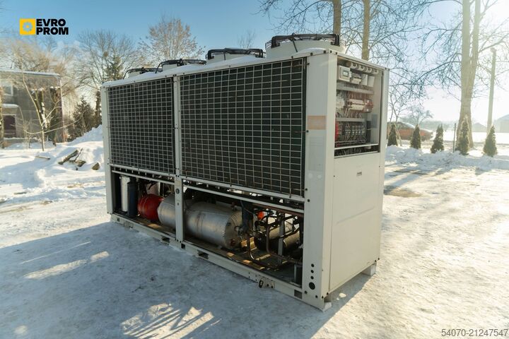 Refroidisseur/pompe à chaleur Used Aircooled chiller YORK YLHA 150 TP 380T 145 kW/150kW 2016 yom
