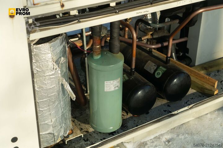 Refroidisseur/pompe à chaleur Used Aircooled chiller YORK YLHA 150 TP 380T 145 kW/150kW 2016 yom