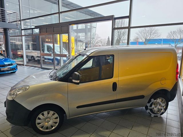Bestelwagen OPEL Combo D Kasten L1H1 2,4t