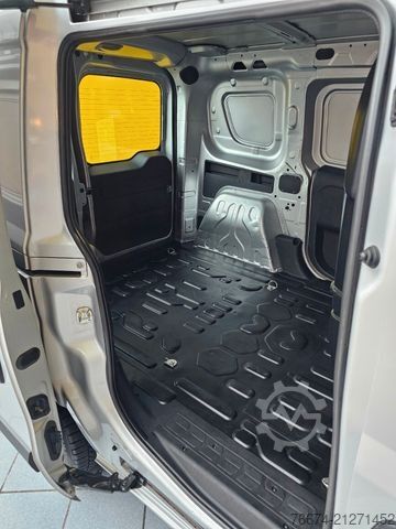 Bestelwagen OPEL Combo D Kasten L1H1 2,4t