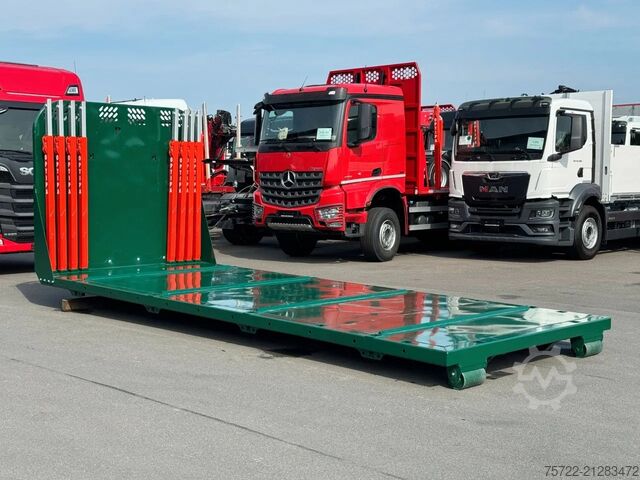 Přepravník dřeva PAVIC OPTIPA Abroll-Plattform Typ 144 PAVIC