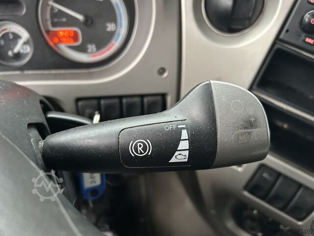 Standardni SZM DAF XF 105 460 SSC / Retarder / 968 dkm / 2 Tanks /...