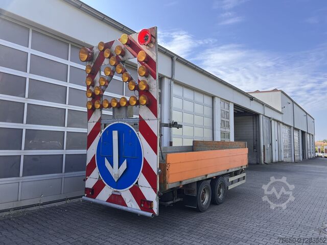 Pótkocsi Schmitz Korbach SDAH  Tandempritsche