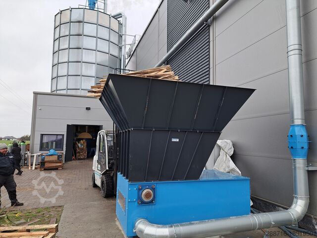 Rozdrabniacz do drewna NESTRO NSL 130