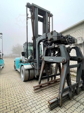 Taş istifleme ataçmanlı forklift Konecranes SMV 12-1200 C