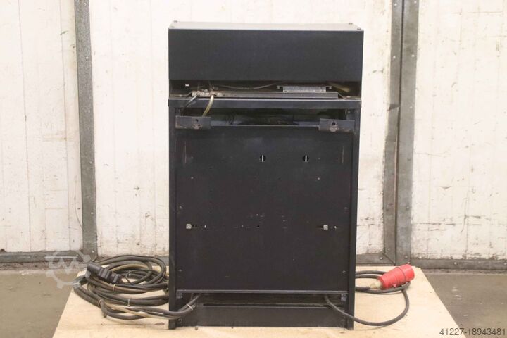 Laddare för gaffeltruckar 24 V/200 A Varta D 24/200 MULTI WF200