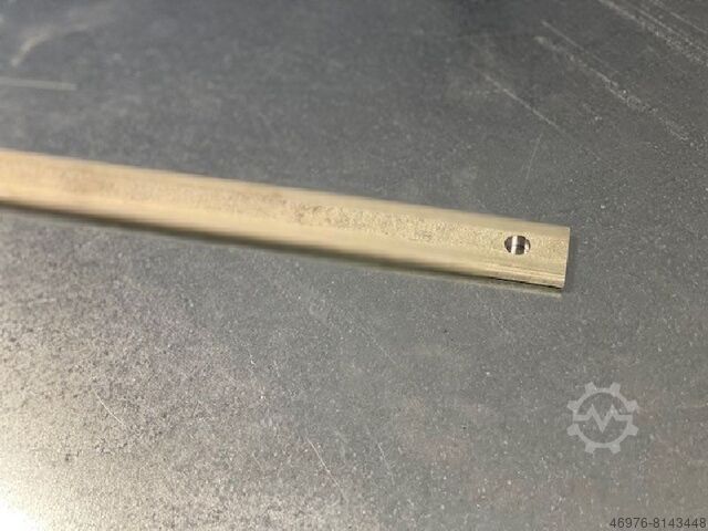 Σύνδεσμος ραφιού Σύνδεσμος επίπεδου σιδήρου Gesamtlänge: 441 mm/ Querschnitt: 30 x 6 mm