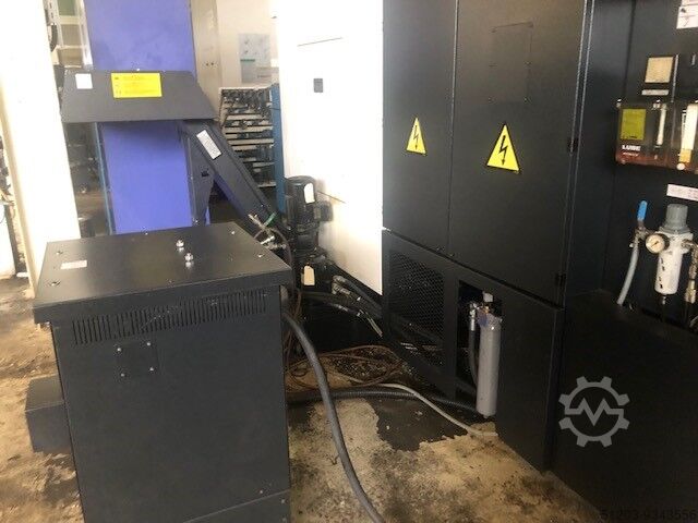 CU VERTICAL with 4th AXIS MAZAK VTC 300 C II