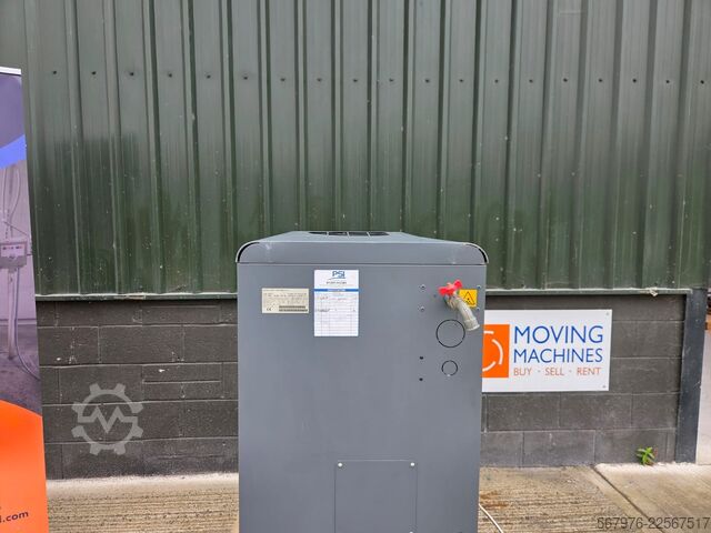 Rotatiecompressor Atlas Copco Airpower B.V. GX5 FF Rotary Screw Compressor and Tank