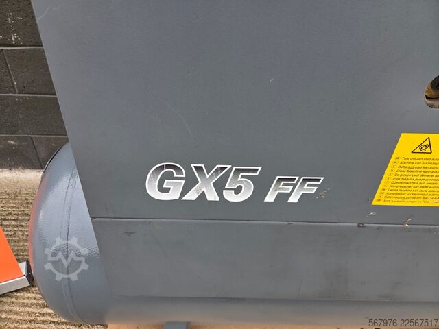 Rotatiecompressor Atlas Copco Airpower B.V. GX5 FF Rotary Screw Compressor and Tank