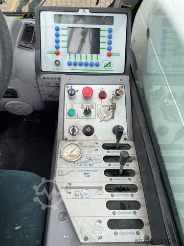 Scharnierende telescopische hoogwerker Merlo MPR 25