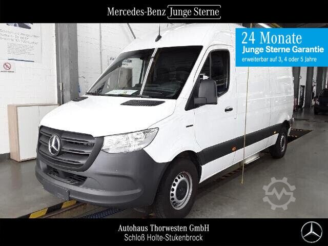 Yüksek tavanlı panelvan Mercedes-Benz eSprinter Rückkamera Sitzheizung DAB Automatik