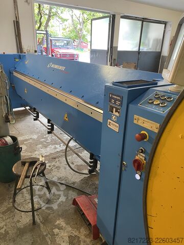 Piegatrice per lamiera Schechtl MAB 300