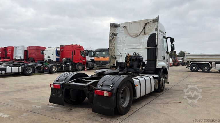 Tracteur standard Renault Premium 440 DXI (BOITE MANUELLE / MANUAL GEARBOX)