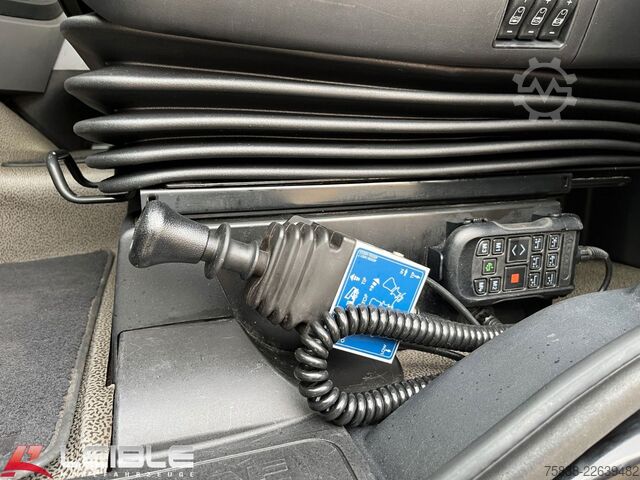 Standard nyergesvontató DAF XF 530 SSC*Kombi-Hydro*Standklima*Tank 845L*ACC*