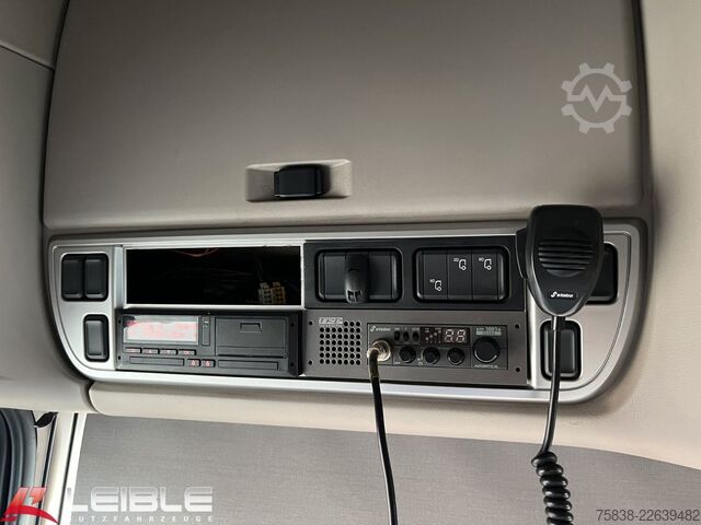 Standard nyergesvontató DAF XF 530 SSC*Kombi-Hydro*Standklima*Tank 845L*ACC*