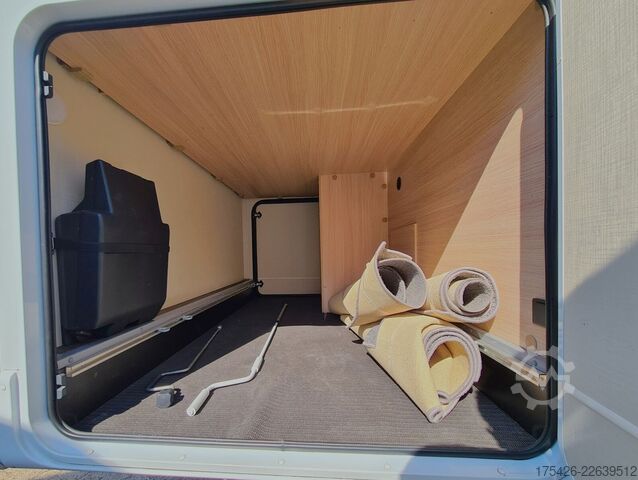 Autocaravana semi-integrada SUNLIGHT T  69 L *Solar*Lithium*Wechselrichter*SAT*
