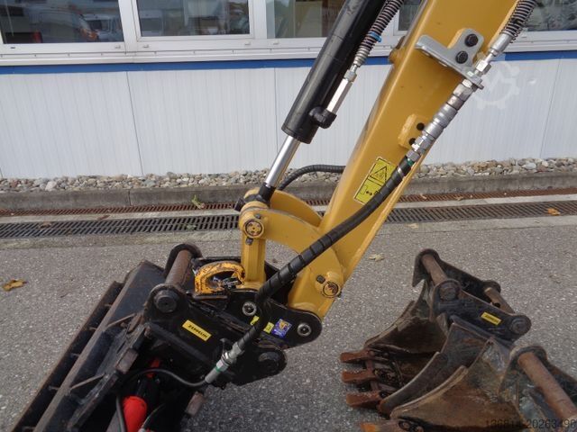 Minigrävare CATERPILLAR 301.7 CR SW + 3 x Löffel