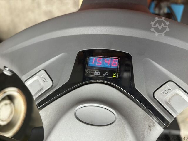 Hoogheffende truck BT Hochhubwagen SWE 120