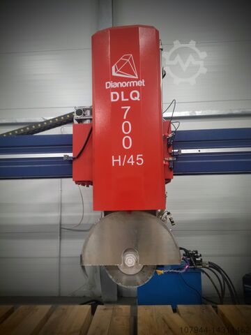 Kotoučová pila na kámen s náklonem 45 stupňů Dianormet DLQ-700H45
