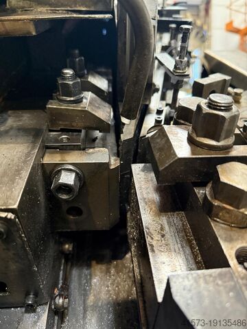 Rolo de rosca de mandíbula plana HILGELAND FN10/12-80