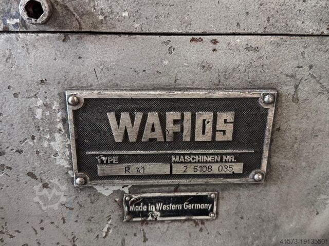 Draadricht- en snijmachine WAFIOS R41