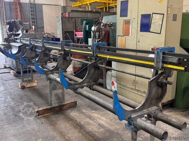 Draadricht- en snijmachine WAFIOS R41