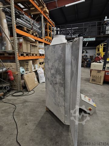 Verfspuitmuur Höcker Polytechnik PFW 2014