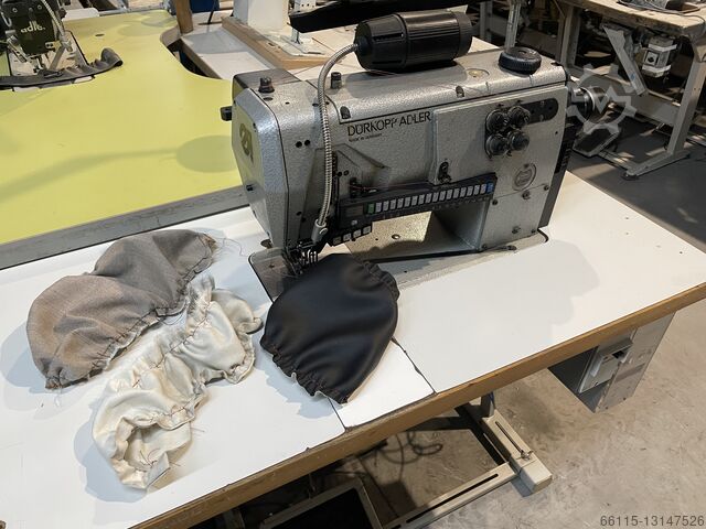 KETTINGSTEEK NAAIMACHINE, 1 NEE Durkopp adler 196