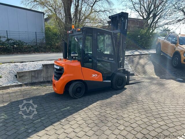 Dízel targoncák Doosan D30S-9
