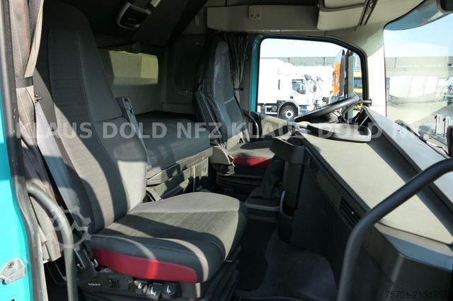 Standard nyergesvontató VOLVO FH 460 Globetrotter Kühlbox Euro 6