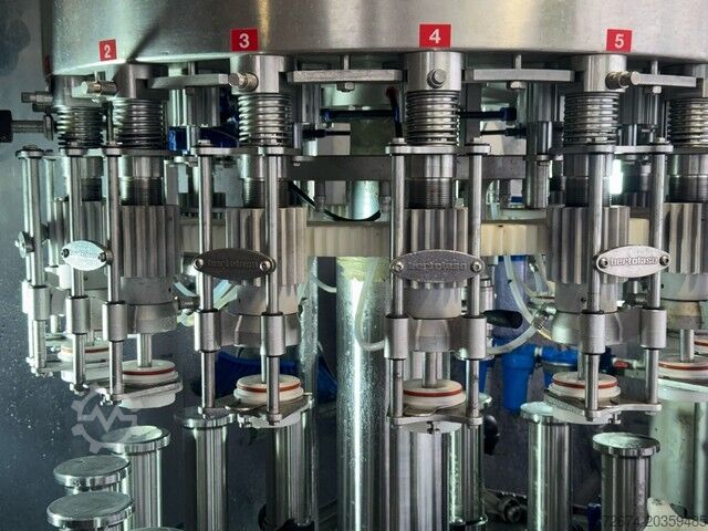 Máquina de producción de bebidas Bottling Bertolaso 16.16.1 Bottling Filling Monoblock 3.000 bph