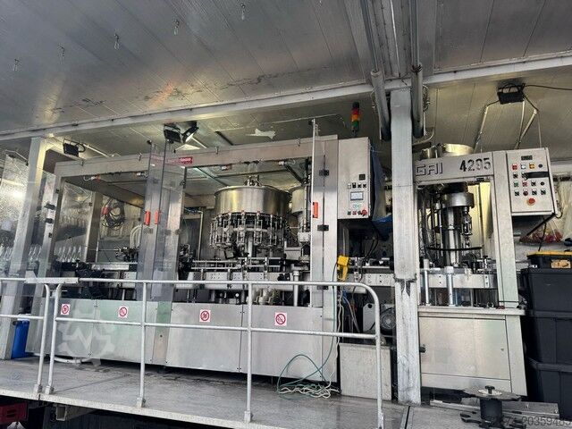 Máquina de producción de bebidas Bottling Bertolaso 16.16.1 Bottling Filling Monoblock 3.000 bph
