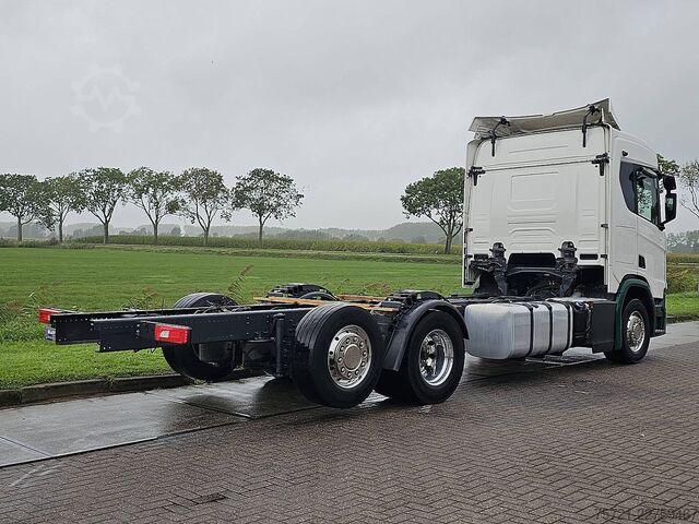 Chasis con cabina SCANIA R500 6x2*4