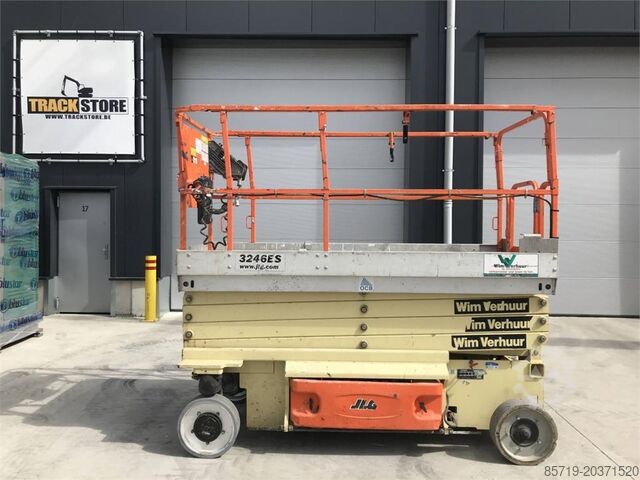 Elevador de tijera JLG 3246ES (1240)