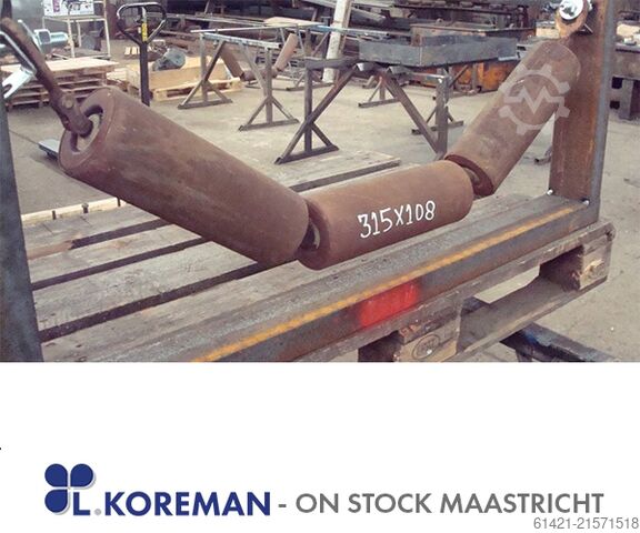GEHANGEN TUSSENROLLEN (bb 800mm)  SUSPENDED IDLERS (bb 800mm)