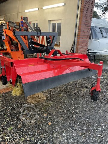 Balayeuse pour chariot de cour (Hoftruck) Buwalda 